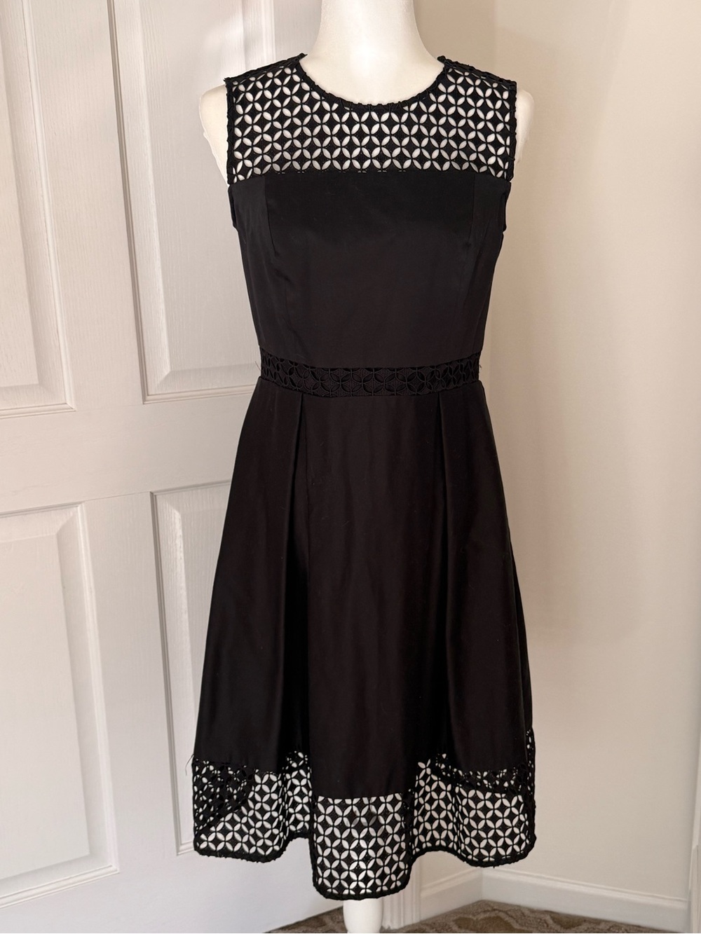Calvin Klein Black Sleeveless Dress with Weave Lace Neckline and Hem-Size 6